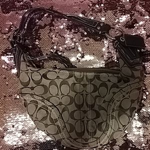 👛 Small Coach purse